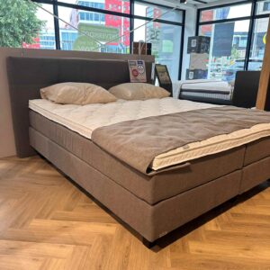 Avek ninety Showroommodel 180x210